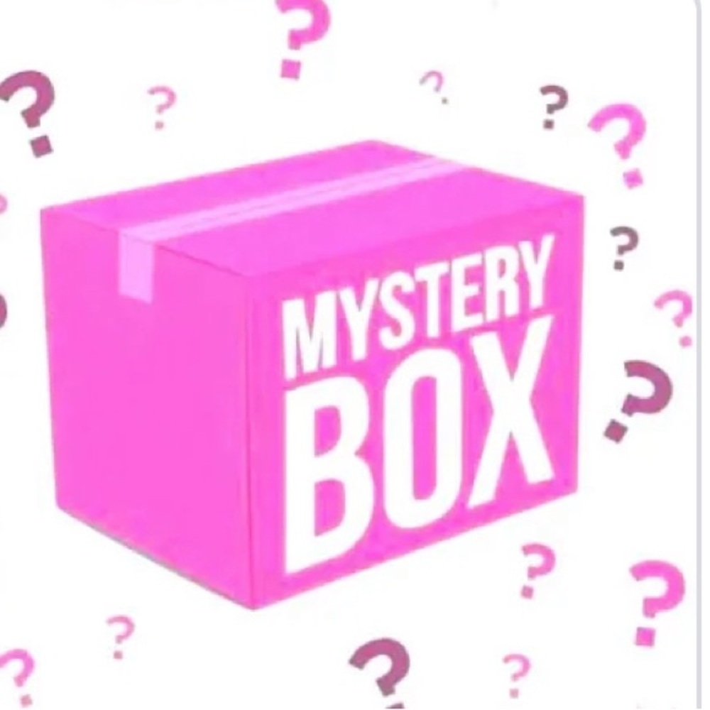 Mystery boxes ladies clothes size XXS, XS, S, M,